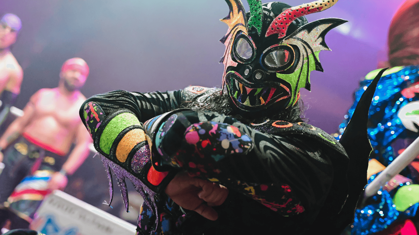 Máscara de luchador colorida